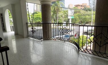 local en arriendo en alto prado. Cod A76972