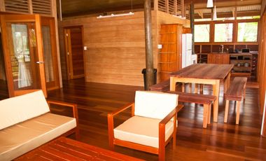 SEA Confiable Vende Resort en Bocas del Toro