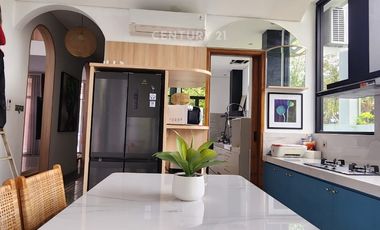 Villa Di Sleman Utara Ada Kolam Renang Dan View Gunung Merapi