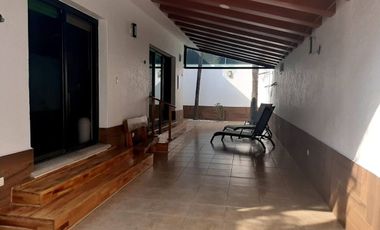 VENTA DE CASA AMPLIA EN BOSQUES DE ANGELÓPOLIS. PUEBLA.