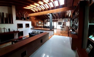 VENTA DE CASA AMPLIA EN BOSQUES DE ANGELÓPOLIS. PUEBLA.