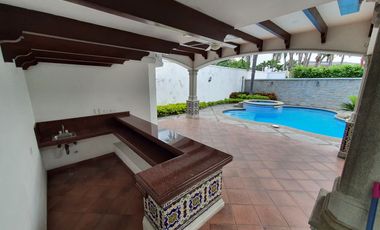 EN VENTA CASA URBANIZACION RÍO GRANDE  KM.1.5 - SAMBORONDON