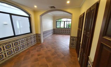 EN VENTA CASA URBANIZACION RÍO GRANDE  KM.1.5 - SAMBORONDON