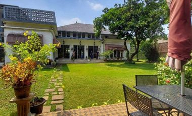 DIJUAL RUMAH LUAS dan MEWAH di Jl NANGKA, LEBAK BULUS, JAKSEL