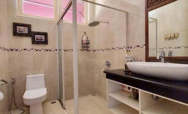 DIJUAL RUMAH LUAS dan MEWAH di Jl NANGKA, LEBAK BULUS, JAKSEL