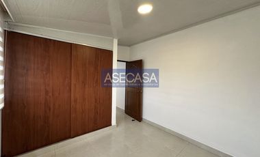 COD. 6215 - SE VENDE CASA - BARRIO:  CASA BLANCA