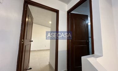 COD. 6215 - SE VENDE CASA - BARRIO:  CASA BLANCA