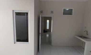 Dijual rumah di Mojosongo Solo