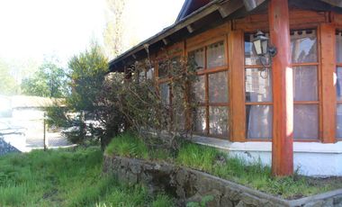 casa  en venta  OPORTUNIDAD.  san carlos de Bariloche(apto desarrollo)