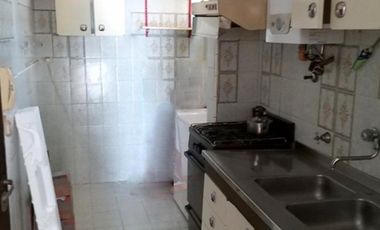 Se vende Departamento con 2 dormitorios en francia al 1400