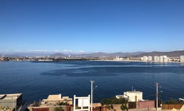 Terreno en Mirador de La Herradura con vista a la Bahía.
