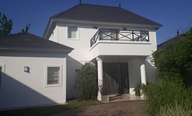 Casa 4 dormitorios alquiler en Los Castores, Nordelta