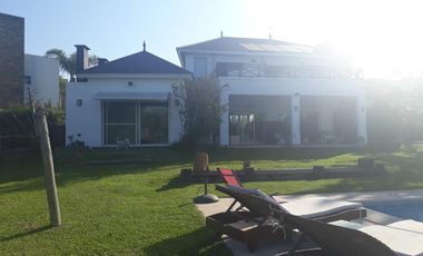Casa 4 dormitorios alquiler en Los Castores, Nordelta