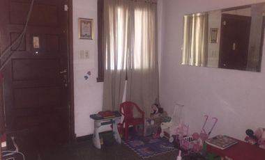 CASA IDEAL 2 FAMILIAS EN QUILMES OESTE.