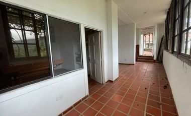 casa campestre en venta en miravalle. Cod V5105