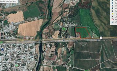 TERRENO DE 8 HECTÁREAS, A UN COSTADO DE CARRETERA 5 SUR.