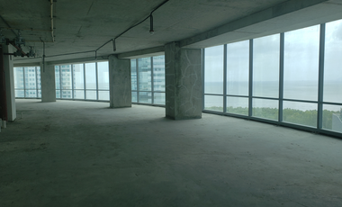OFICINA PISO COMPLETO EN PH FINANCIAL PARK - 6304DA