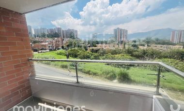 apartamento en arriendo en la estrella. Cod A68773