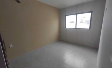 VENTA DE CASA NUEVA EN FRACC. LOMAS DE LA RIOJA EN LA RIVIERA VERACRUZANA