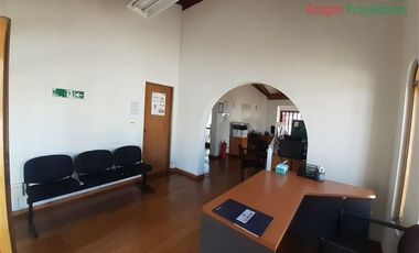 Casa en Arriendo en Casa en venta en Avenida Copayapu, sector Pedro Pablo Figueroa.