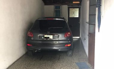 Departamento Tipo Casa en venta en Lanus Oeste