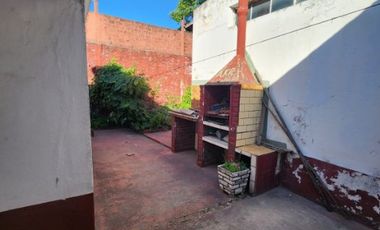 Casa en venta en Lanus Oeste