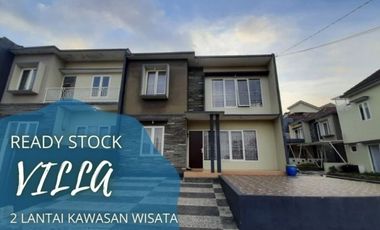 Ready Stok Hook Rumah Batu Dikelilingi Tempat Wisata