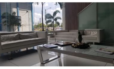 Venta de Oficina en Avenida Balboa