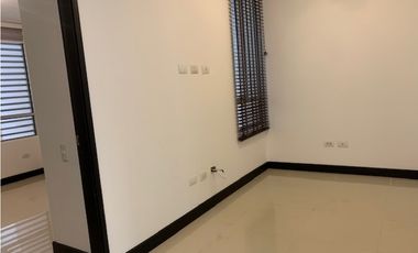 Apartamento  en exclusiva zona del Oeste de Cali