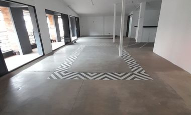 local en arriendo en cabecera del llano. Cod A120629
