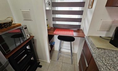 LINDO DEPTO AMOBLADO A PASOS DE UNIVERSIDAD SAN SEBASTIAN