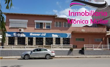 Local comercial + 7 dptos. Venta en block