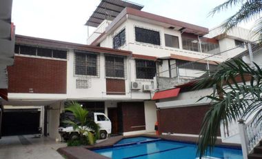 Venta  1000m2 construccion en Alborada Guayaquil, Crédito Directo