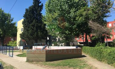 Luminoso departamento de tres dormitorios en venta en San Isidro.