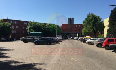 Luminoso departamento de tres dormitorios en venta en San Isidro.