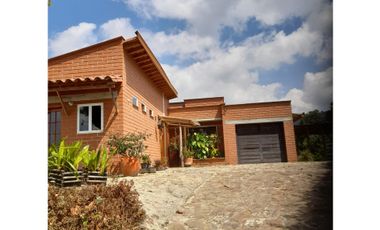 Casa finca  en venta en Guarne Antioquia vereda La Clarita
