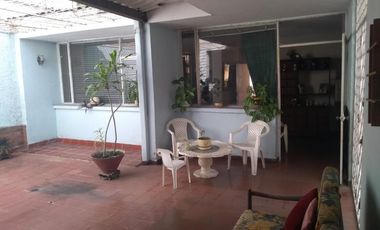 casa en venta en barrio blanco. Cod V101179