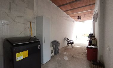 casa en venta en villa antigua. Cod V31559