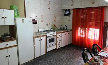 PH DE 3 AMBIENTES CON PATIO APTO CREDITO