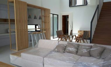 CLUSTER RUMAH PONDOK HIJAU ADA KOLAM RENANGNYA DEKET JALAN SETIA BUDI