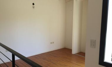 HERMOSO DUPLEX DE 2 AMB