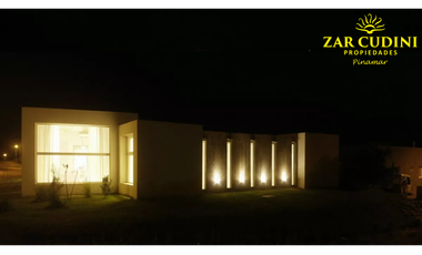 CASA MINIMALISTA 5 AMBIENTES CON JACUZZI VENTA Bº NAYADES PINAMAR