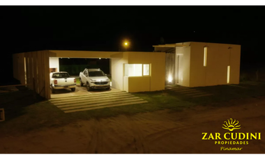CASA MINIMALISTA 5 AMBIENTES CON JACUZZI VENTA Bº NAYADES PINAMAR