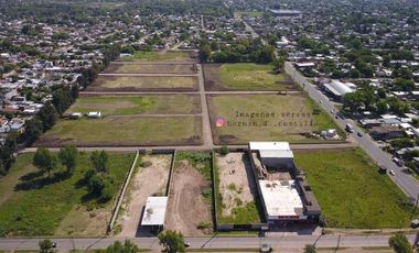 Lote comercial de 1359m2 en Burzaco