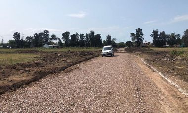 Lote comercial de 1359m2 en Burzaco