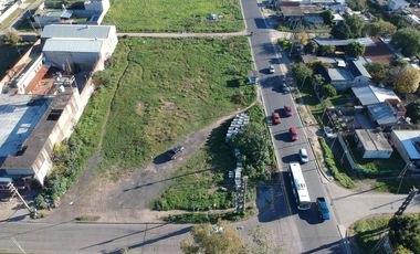 Lote comercial de 1359m2 en Burzaco