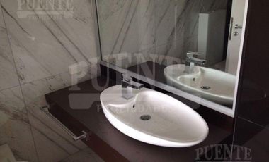 ***ALQUILADO*** 2 amb con cochera en alquiler en Puerto Madero - Apto Profesional