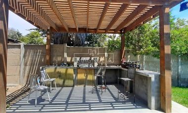 Casa en venta de 7 dorm. en Los Vilos