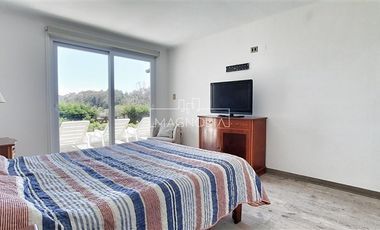 Casa en venta de 7 dorm. en Los Vilos