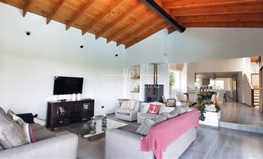 Casa en venta de 7 dorm. en Los Vilos